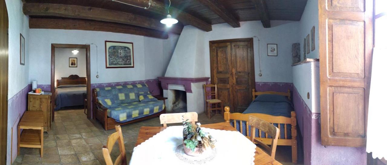 Agriturismo Colloreto 莫拉诺卡拉布罗 客房 照片